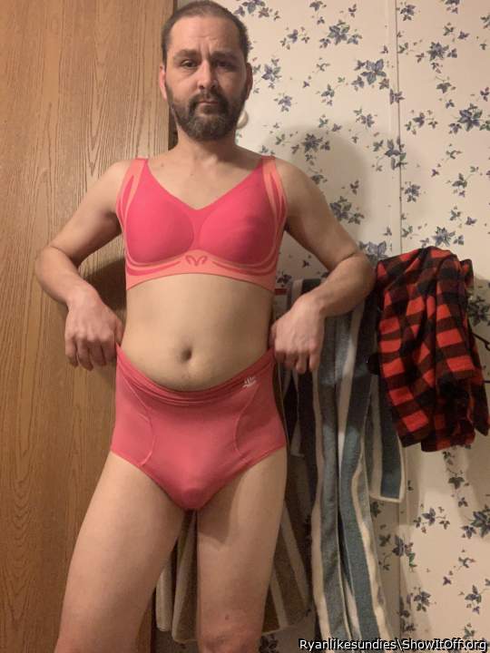 Adult image from Ryanlikesundies