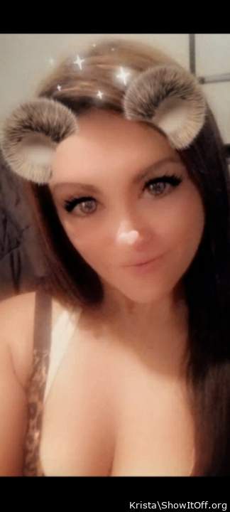 Make eye contact 🍆✊💦