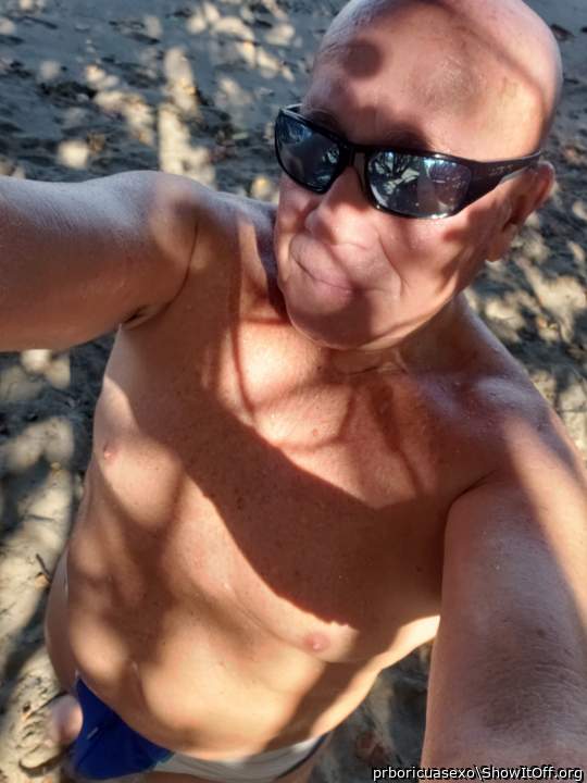 Adult image from prboricuasexo