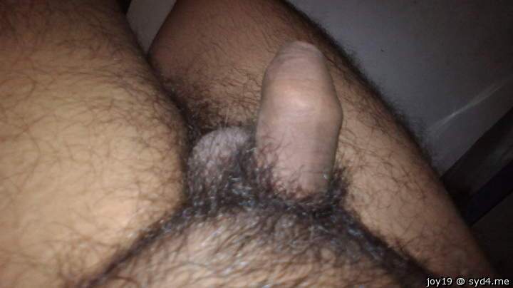 i like ur uncut dick...... 