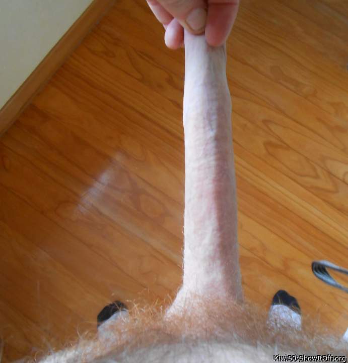 Foreskin stretch