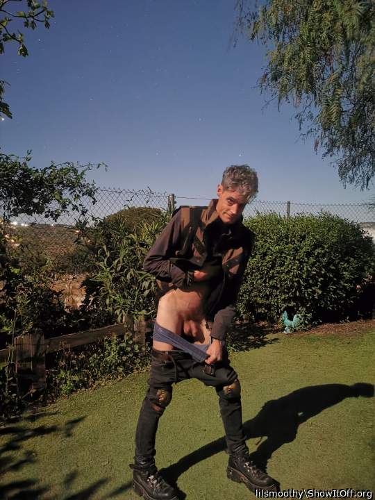 Adult image from lilsmoothy