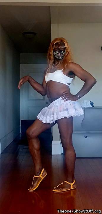 They Say This How A CD Fag Is Susposed to Pose Houston Sissy Boy y