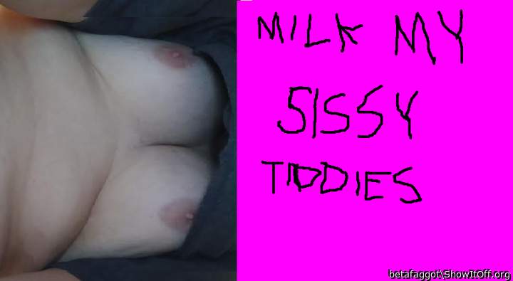 Milk my titties slap my ass and lick my clit from the back!