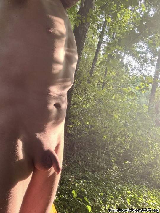 Adult image from ArjanDordt