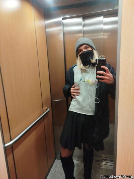 Adult image from T3cl4