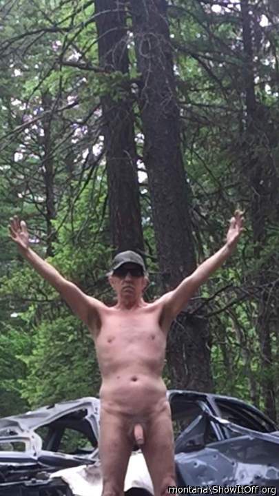 I want to suck your big hairy cock and balls