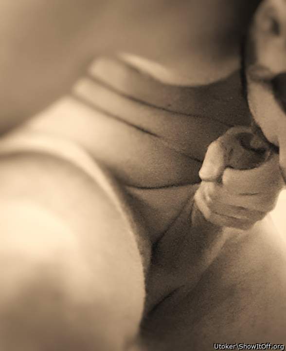 Adult image from Utoker