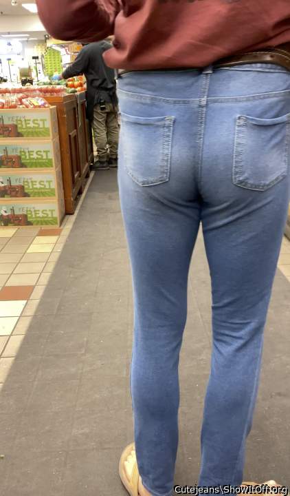 Adult image from Cutejeans