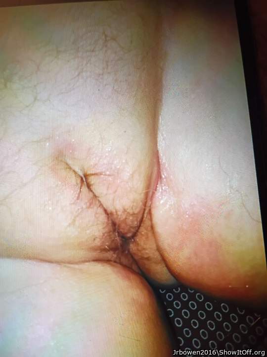 My wife's fat hairy pussy anyone want to creampie her