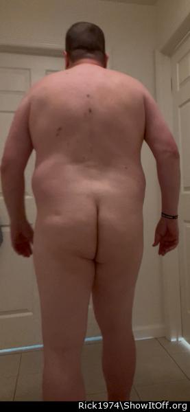 Big beautiful naked Man. Open that bedroom door. I�ll folo