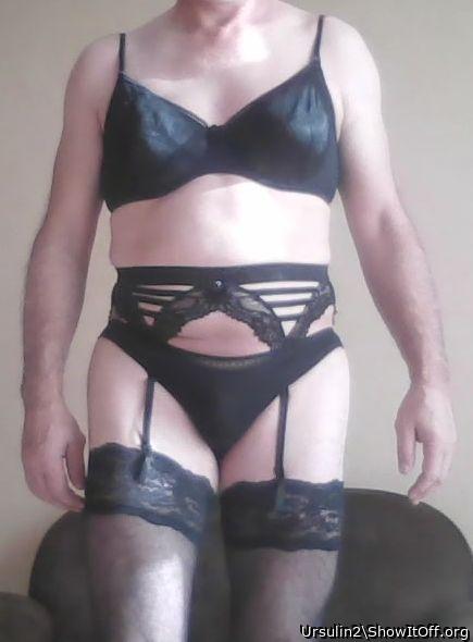 Adult image from Ursulin2