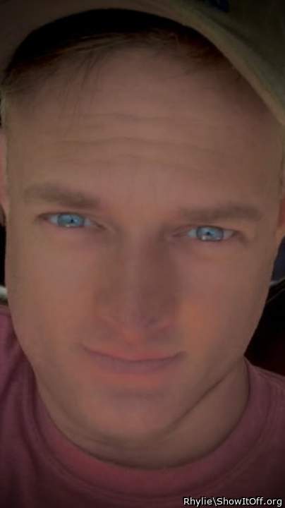 Adult image from Rhylie