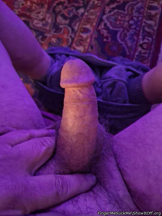 Adult image from FingerMeSuckMe