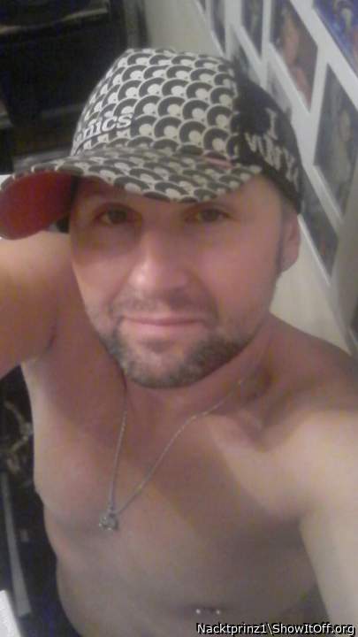 Das bin ich hier f�r euch M�dels & Frauen ..Gerne Nackt