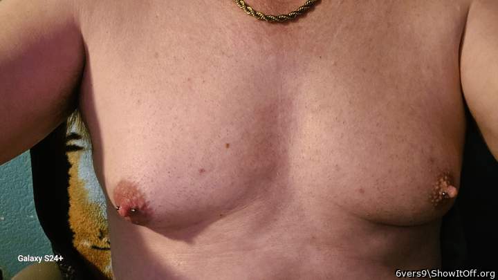 Adult image from 6vers9