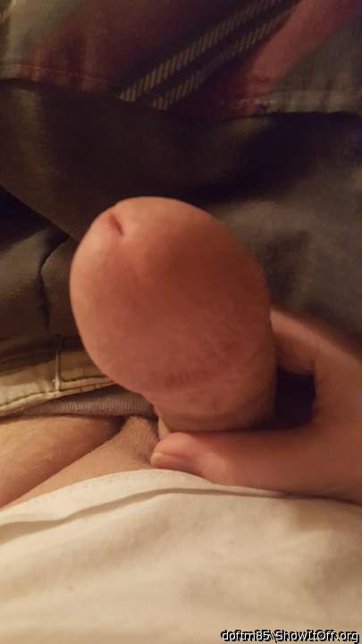 what a beautiful head on his shaft!