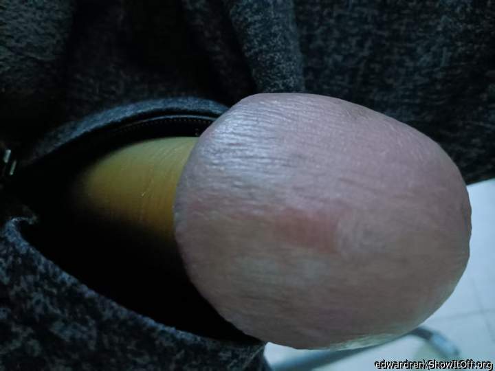 Adult image from edwardren