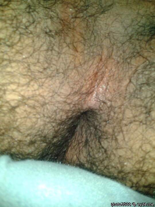 Mmmm  tasty hairy hole