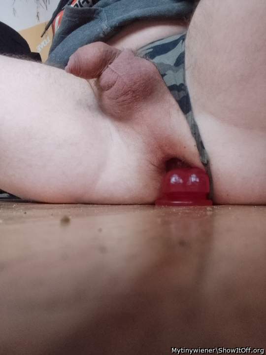 Adult image from Mytinywiener