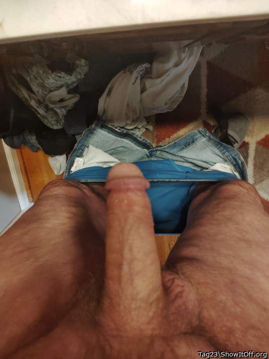 Adult image from Tag23