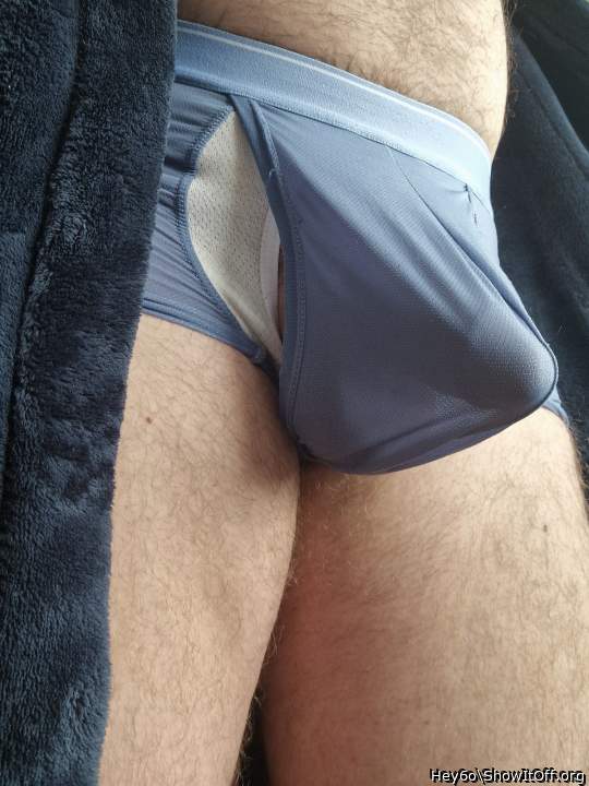 Adult image from Hey6o