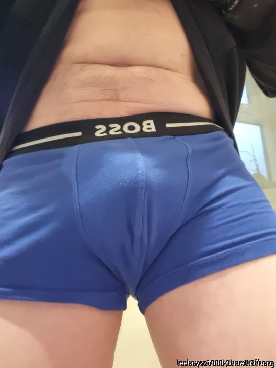 Adult image from leeboyzz1888