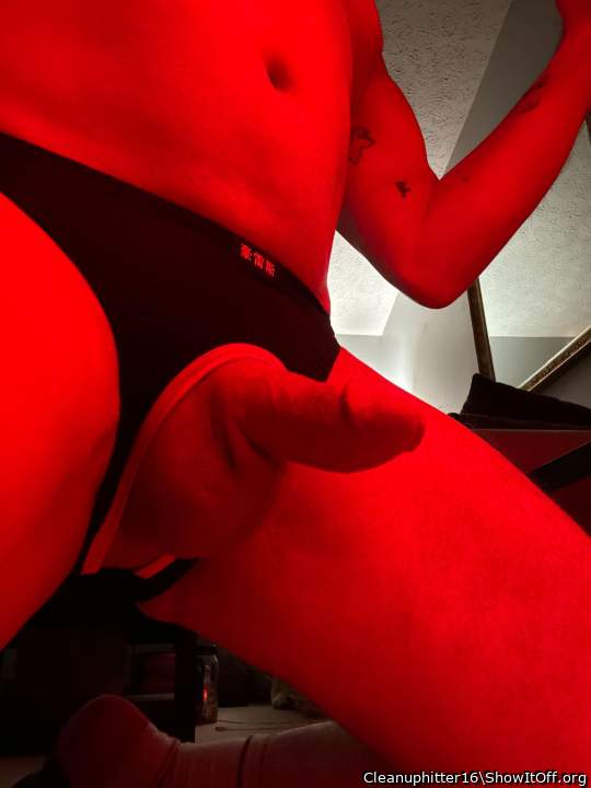 Adult image from Cleanuphitter16