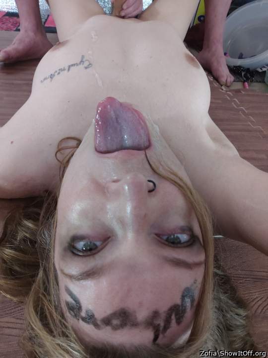 Eager tranny cum pig zofia azalea