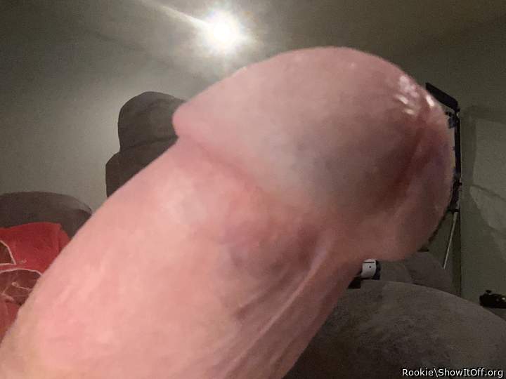 Nice smooth cock dude. Im not even gay but I would like to f
