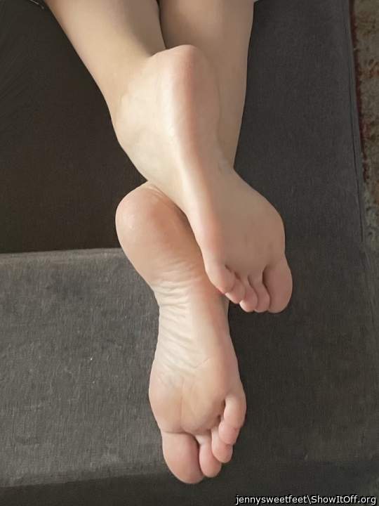 Wow! Gorgeous and so soft! Love to kiss them! Bet they taste