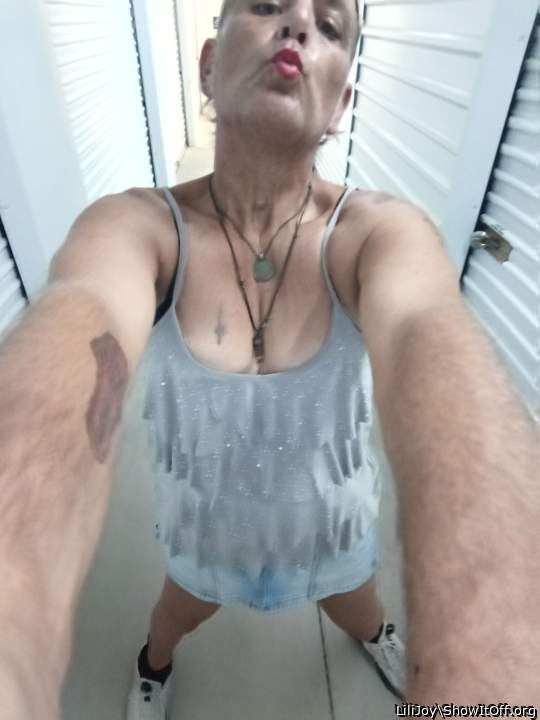 I'm a public slut
