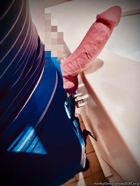 Adult image from HonkyDong