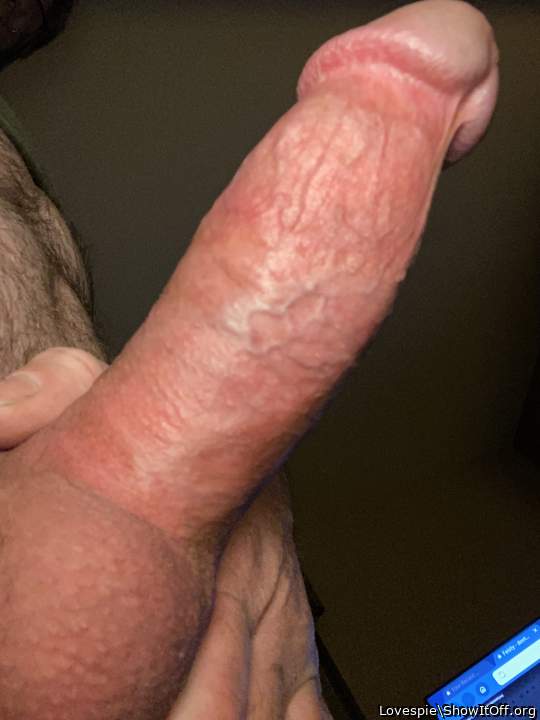 I simply want to suck it then let it slide in my pussy mmmmm