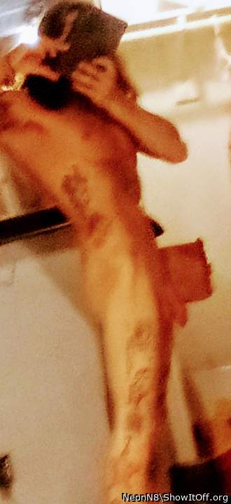 Adult image from NeonN8