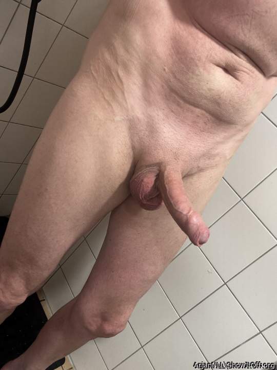 Adult image from ArjanNLL