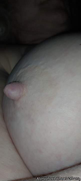 Adult image from Alonzohoss