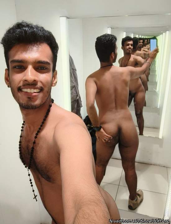 Adult image from Nivedthomas0