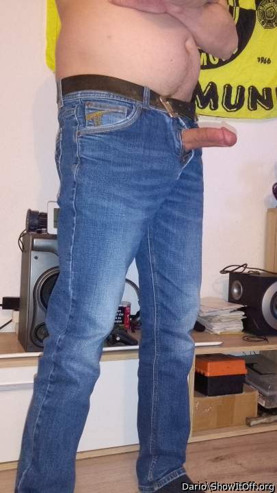 Adult image from Dario