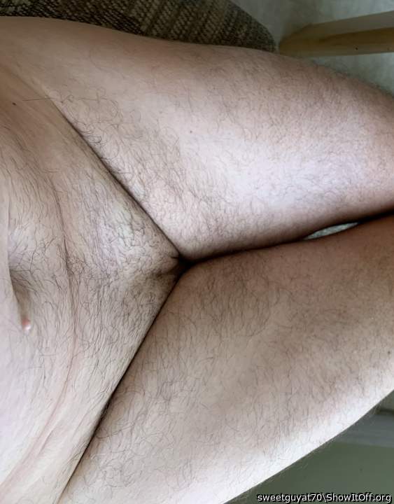 Pussy pretend