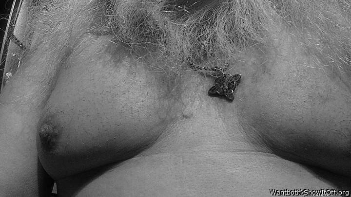 So hot. So pretty. Mouth make love to em all nite long