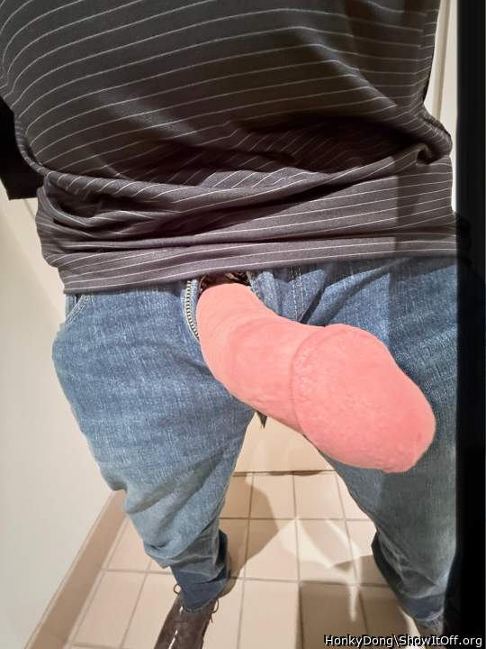 Adult image from HonkyDong