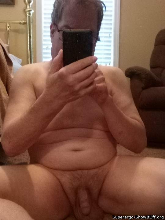 Sweet naked body! More please!