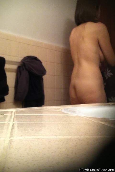 Adult image from showoff35