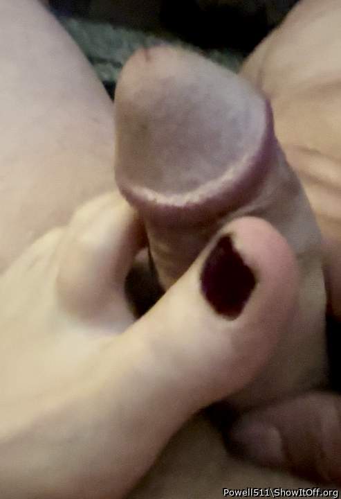 Sexy toes! Love to feel them around me!