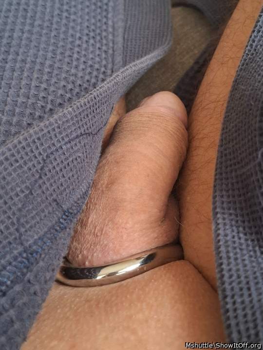 Adult image from Mshuttle