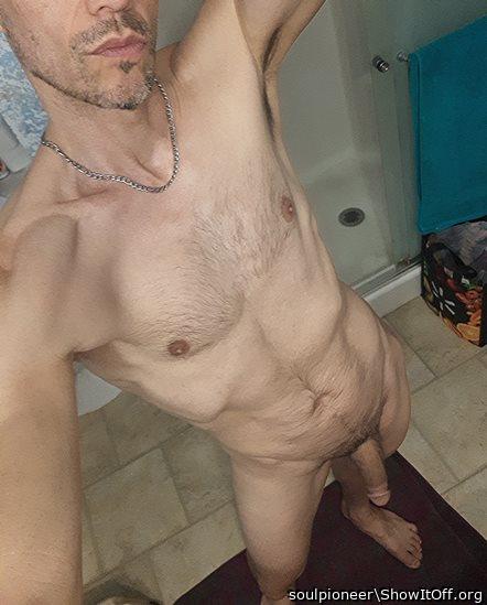 Impressive male nudity  