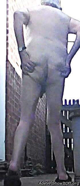 Adult image from Ade59