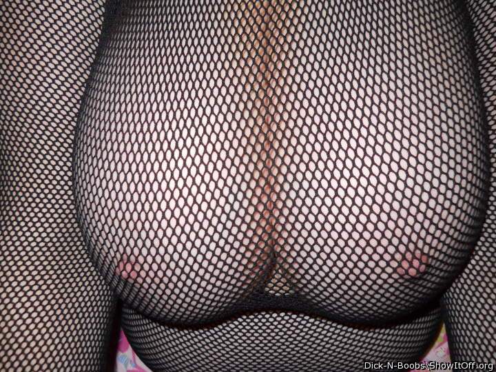 Funbags huge sexy natural big boobs black fish net - [4-26-11-71]