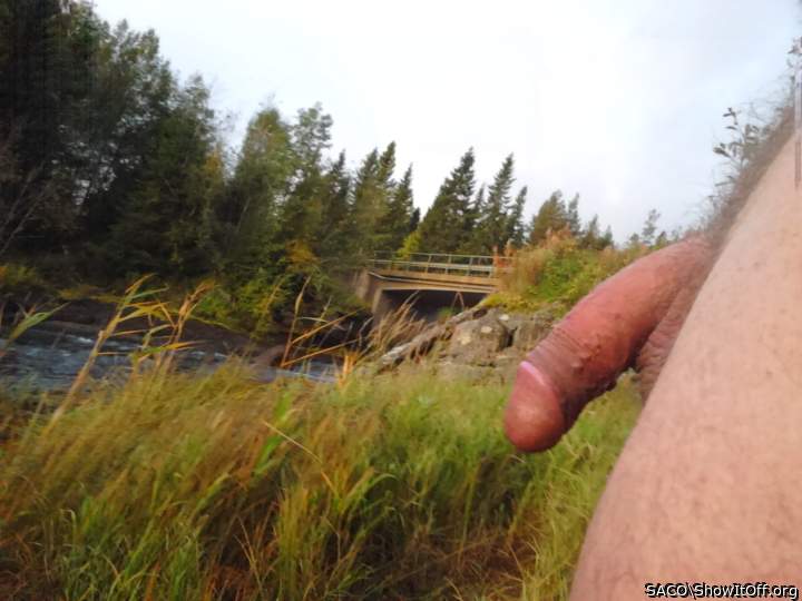 Love an outdoor cock 